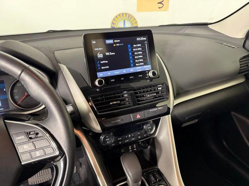 2025 Mitsubishi Eclipse Cross SE