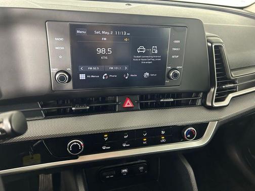 Silver 2025 Kia Sportage LX