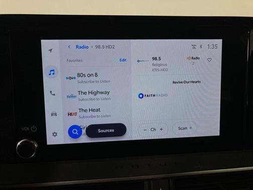 2025 Toyota Prius LE