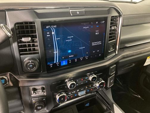 2025 Ford F-350 Lariat Super Duty