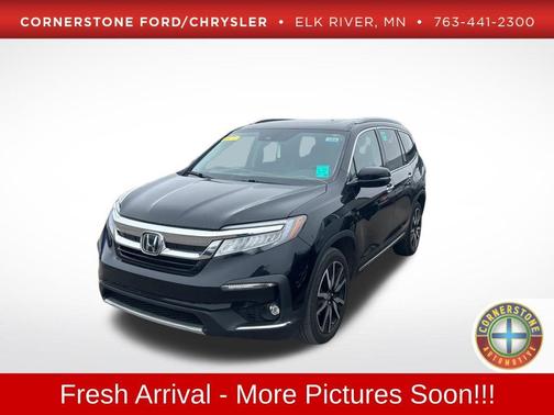 2022 Honda Pilot Touring 7-Passenger