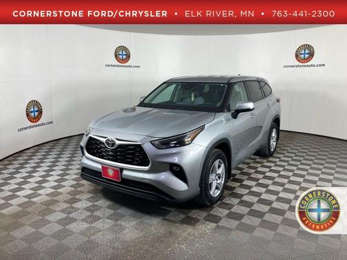 2022 Toyota Highlander LE