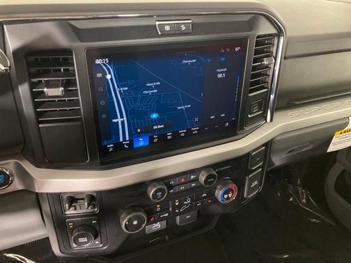 2025 Ford F-350 XLT