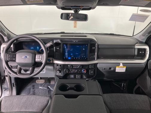 2025 Ford F-350 XLT