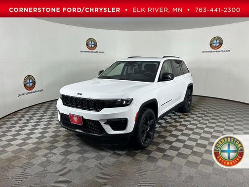 Bright White Clearcoat 2023 Jeep Grand Cherokee Limited