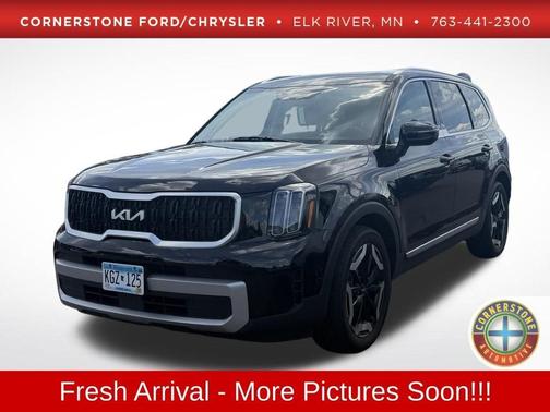 Black 2023 Kia Telluride EX