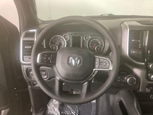 Diamond Black 2026 RAM 1500 Big Horn/Lone Star