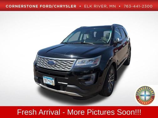Black 2016 Ford Explorer Platinum