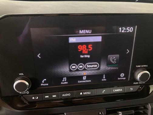 2024 Nissan Pathfinder S