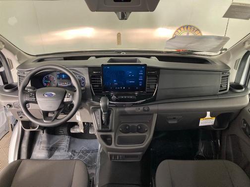 2025 Ford Transit-250 148 WB Medium Roof Cargo
