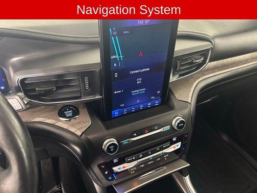 Black Metallic 2020 Ford Explorer Platinum