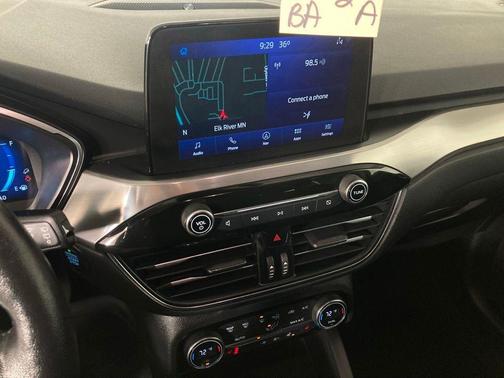 2021 Ford Escape Titanium Hybrid