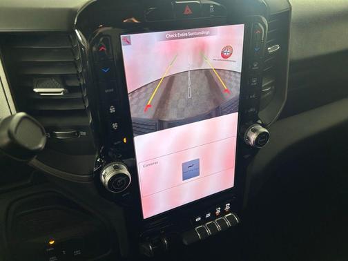 Diamond Black 2026 RAM 2500 Tradesman