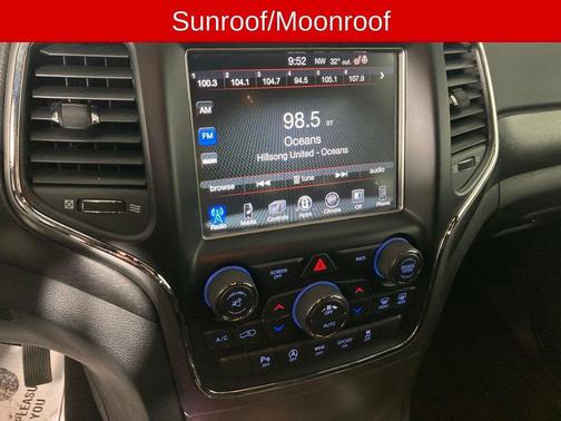 2017 Jeep Grand Cherokee Altitude