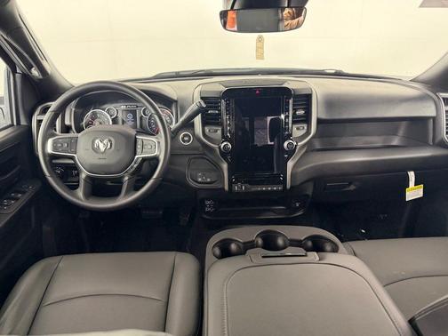 Bright White Clearcoat 2026 RAM 3500 Tradesman