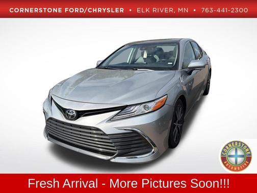 Celestial Silver Metallic 2022 Toyota Camry XLE Sedan