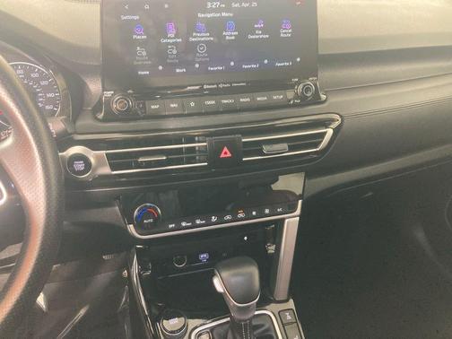 Black 2022 Kia Seltos SX