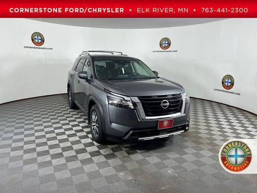 Gun Metallic 2023 Nissan Pathfinder SL