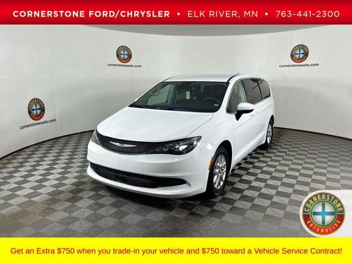 Bright White Clearcoat 2023 Chrysler Voyager LX