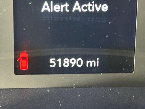 White 2023 Chrysler Voyager LX