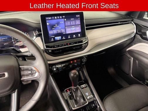White 2024 Jeep Compass Limited