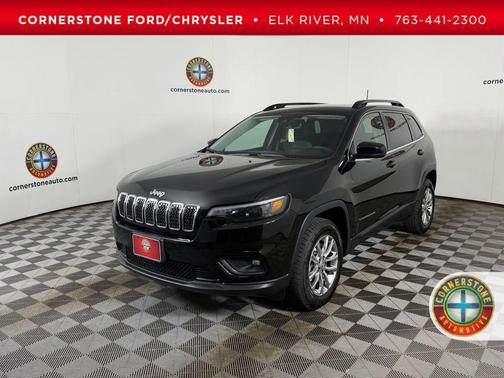Black 2022 Jeep Cherokee Latitude Lux