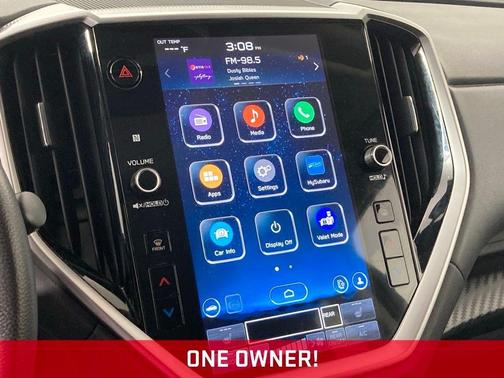 Green 2025 Subaru Ascent Premium