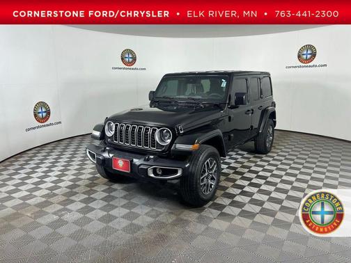 Black Clearcoat 2025 Jeep Wrangler Sahara