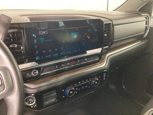 2024 Chevrolet Silverado 3500 LT