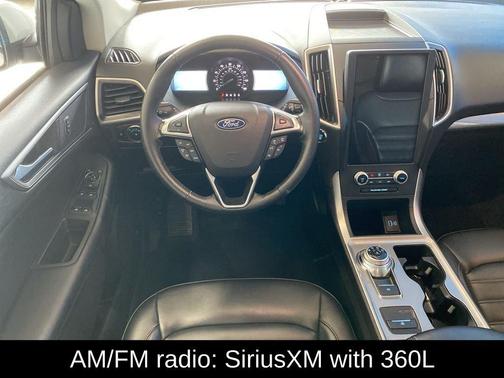 White 2024 Ford Edge SEL