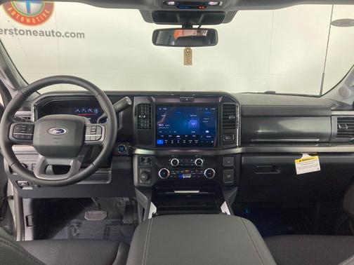 2025 Ford F-350 Lariat Super Duty