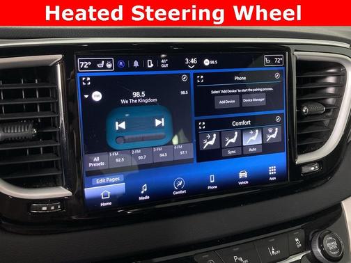 2023 Chrysler Pacifica Touring-L
