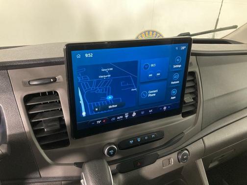 2022 Ford Transit-350 XLT
