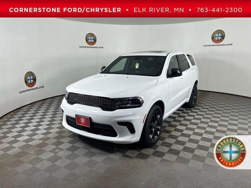 White 2022 Dodge Durango SXT