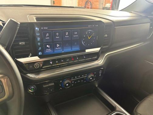 Black 2024 Chevrolet Silverado 3500 High Country