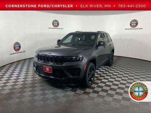 2025 Jeep Grand Cherokee Laredo