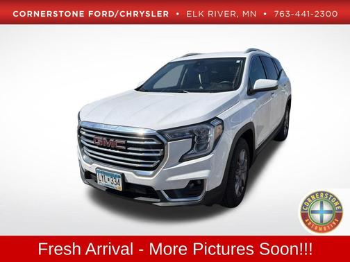 Summit White 2023 GMC Terrain SLT
