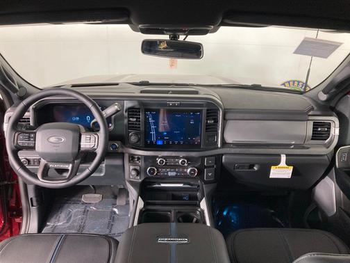 2025 Ford F-350 Platinum