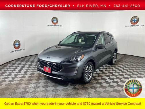2022 Ford Escape Titanium