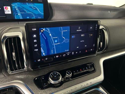 Blue Metallic 2026 Ford Expedition Tremor