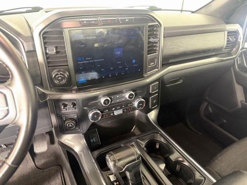 White 2023 Ford F-150 XLT