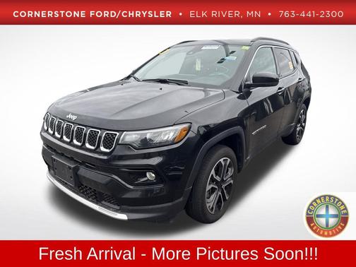 Black 2024 Jeep Compass Limited