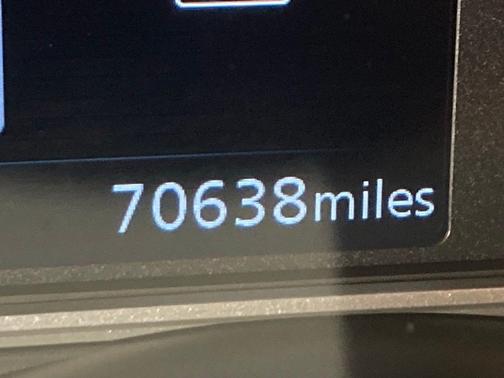 2022 Nissan Versa 1.6 SR