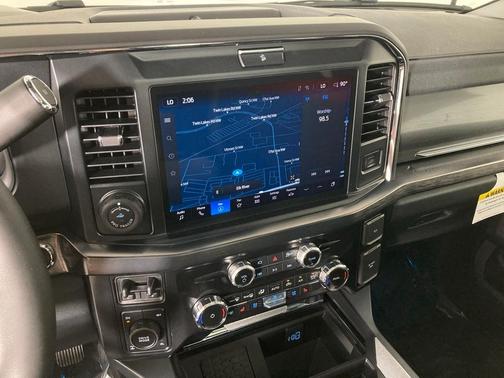 2025 Ford F-350 Lariat Super Duty