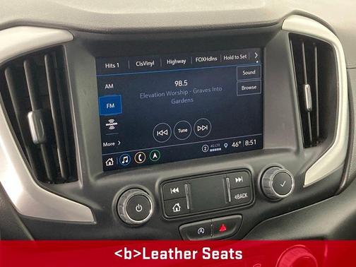 White 2022 GMC Terrain SLT