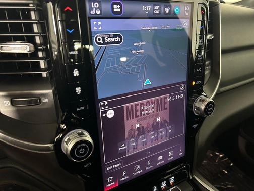 Granite Crystal Clearcoat Metallic 2026 RAM 1500 Big Horn/Lone Star