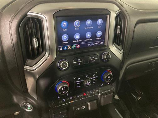 White 2020 Chevrolet Silverado 1500 RST