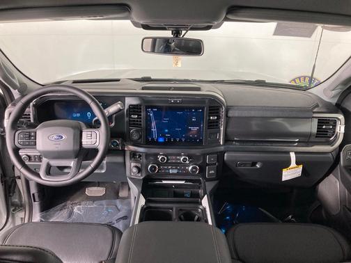 2025 Ford F-350 Lariat Super Duty