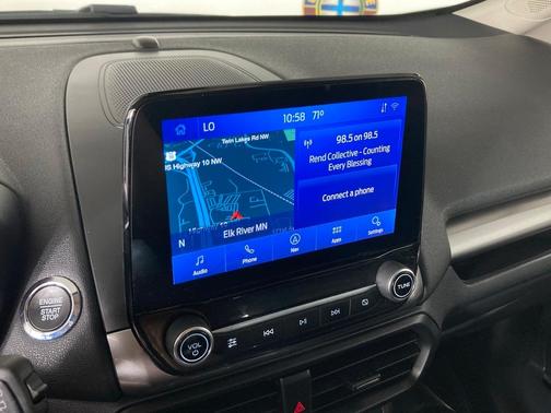 2022 Ford EcoSport SES