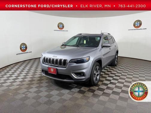 Silver 2019 Jeep Cherokee Limited